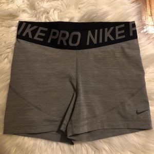 Nike Pro